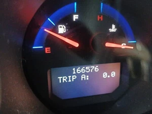 2005 ACURA TL SPEEDOMETER INSTRUMENT CLUSTER AUTOMATIC 166,576K MILES - Picture 1 of 6