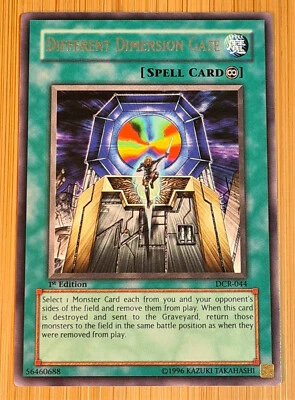 Different Dimension Gate # DCR-044 Rare 1.Edition Dark Crisis 2003 Mint Vintage - Bild 1 von 2