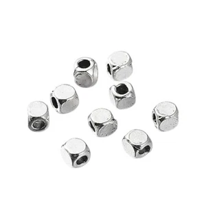 Cuentas espaciadoras cubo plata antigua tibetana agujero 1mm 4x4x4mm - Imagen 1 de 1