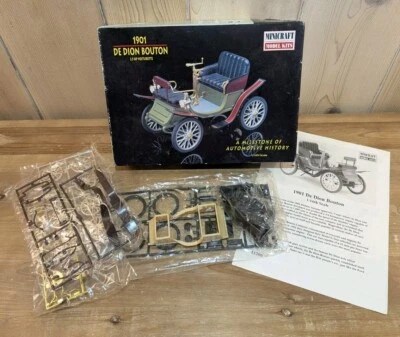 MINICRAFT MODEL KITS 11206 1901 DE DION BOUTON 3.5HP VOITURETTE 1/16TH NOB - Image 1 of 4