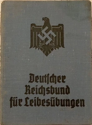 Folleto de membresía del Tercer Reich 1937-39 NSRL Sportsfest alemán. Foto 1 de 4