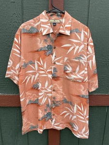 Tommy Bahama Shirt Mens Medium Tropical Island Hawaiian Beach Aloha - Picture 1 of 8