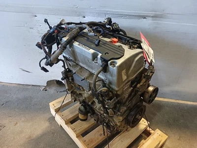 2.4L DOHC Gasoline Engine from 2012 Honda CR-V [197,309 miles] 11715300 Foto 1 de 4