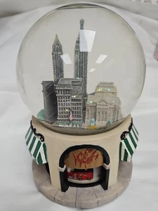 Lord & Taylor  New York City Skyline Music Snow Globe (New York New York) Boxed - Picture 1 of 11