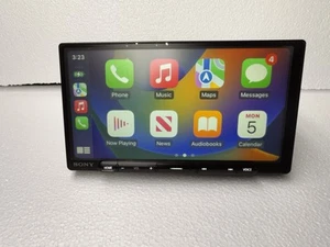 SONY XAV-AX6000 Multimedia Receiver  XAVAX6000 WIRELESS CARPLAY ANDROID AUTO - Picture 1 of 9