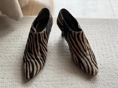 YVES SAINT LAURENT Mujer Pelo de Poni Gatito Tacones Botines, Estampado Animal,Talla 7M Foto 1 de 4