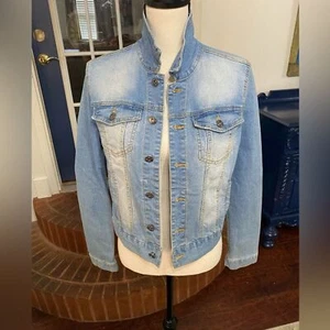 Love Tree Denim jacket New without tags Size Medium - Picture 1 of 9
