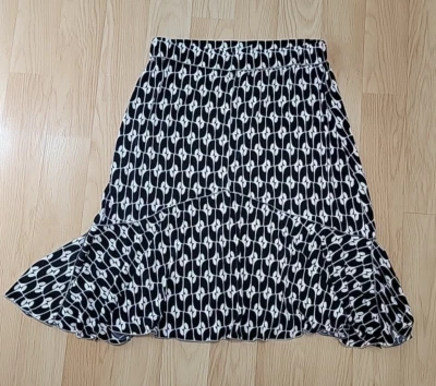 Studio M Flowy Midi Black Beige Geometric Circle Print Skirt Size L NWT - Image 1 of 4