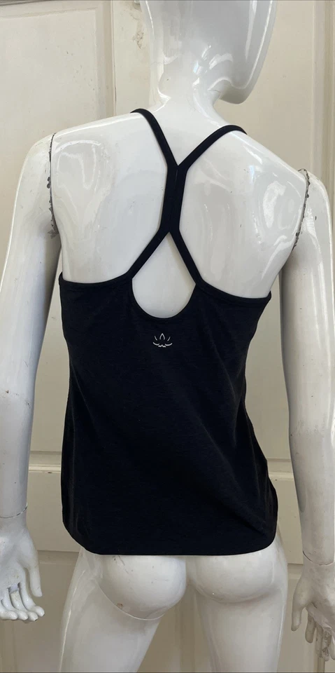 Camiseta sin mangas BEYOND YOGA negra SPACEDYE espalda deportiva con forro de soporte interior talla L Foto 1 de 4