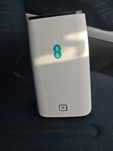 NR103E 5GEE 5G WiFi Smart Hub Mobiler Breitband Router (Entsperrt, Gebraucht) - Bild 1 von 7