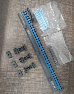 Schneider Electric 04000 Linergy FM Verteilerblock 80A W-24 Module 36 Loch - Bild 1 von 6