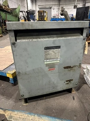 TRANSFORMADOR MGM 45KVA HV:480 LV:208Y/120 Foto 1 de 2