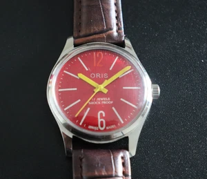 Swiss Red ORIS Vintage Mechanical Watch Men’s Dress Piece with Classic Appeal - Picture 1 of 7