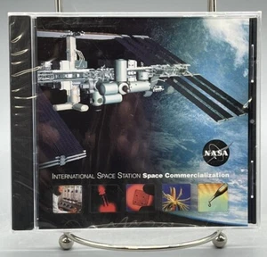 Comercialización de la Estación Espacial Internacional de la NASA enero 2001 CD ISS operación comercial - Imagen 1 de 2
