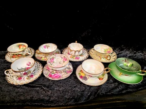LOT OF 8 MIXED VINTAGE CUPS & SAUCERS - Picture 1 of 21
