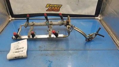 Riel de combustible con inyectores de combustible 3,4 L compatible con Impala 1265246 2005 Foto 1 de 4