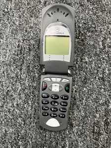 Motorola serie V60 I (T)- Plateado Muy Raro Teléfono Abatible Sin Probar, Como Está - Imagen 1 de 8