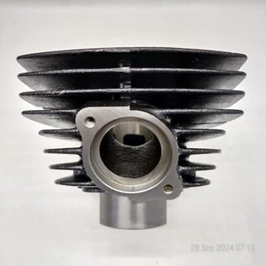 Kawasaki KH100 G7 G3S S TR G5 KE100 100 CC Cylinder STD 11005-1027 NOS Japan - Picture 1 of 14