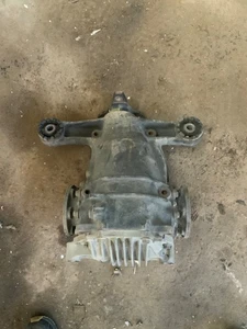98-00 OEM Lexus LS400 RWD 4.0L Rear Axle Differential Carrier OEM - Picture 1 of 9