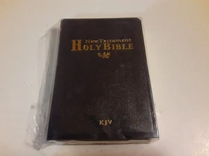 New Testament Holy Bible KJV Pocket Bible New - Imagen 1 de 2