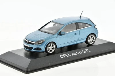 OPEL Astra GTC Light Blue metallic 2004 1/43 MINICHAMPS - Image 1 of 4