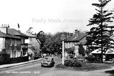 Mzs-52 The Green, Claygate nr Esher, Surrey. Photo