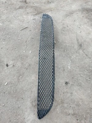 05 07 Mercedes-Benz W203 C230 C320 C350 AMG Parachoques Parrilla Malla 2038851353 Foto 1 de 4