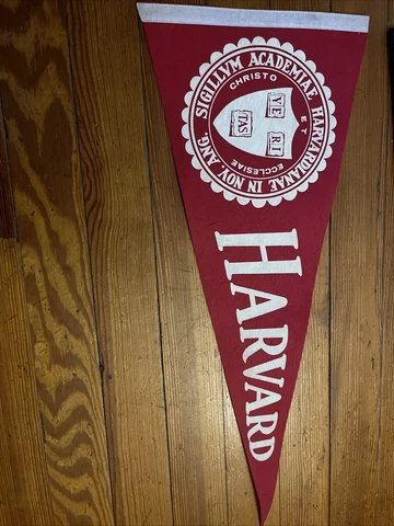 Vintage Felt College 29 1/2” Pennant Ivy League HARVARD UNIVERSITY CRIMSON Cover