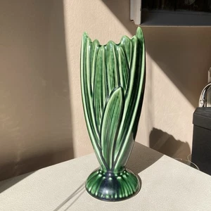 Sylvac England 2452 Deep Green Glazed Hyacinth Vase Classic Vintage Decor 23 cm - Picture 1 of 8
