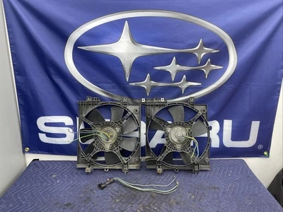 Juego de ventiladores de radiador de fábrica OEM Subaru Impreza WRX 2002-2004 Foto 1 de 4