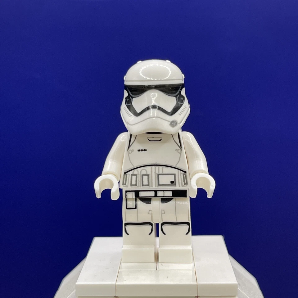 LEGO Star Wars First Order Stormtrooper Minifigure SW0667 Fast