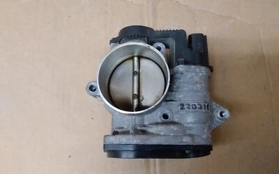 KIA SEDONA 2006 3,8 L carrocería del acelerador montaje Foto 1 de 4