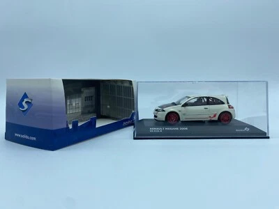 MODELLINO AUTO RENAULT MEGANE 2008 RS R26R BIANCA - SOLIDO - SCALA 1:43 - Immagine 1 di 2