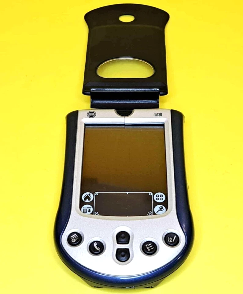 🔥100% UNTESTED🔥PALM M130 PDA HANDHELD OS 4.1 33MHZ 8MB RAM COLOR SCREEN 🔥 - Image 1 of 4