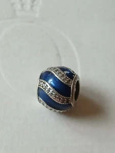 Original Pandora Charm, Kugel,  blaue Emaille, Zirkoniasteine  - Bild 1 von 4