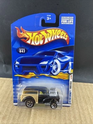 Hot Wheels 2001 First Editions Morris Wagon #47 1:64, COMB SHIP $1 - Image 1 of 3