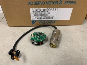 Yaskawa SGMEV Encoder YWP-AH YWP-C 400-008-246 400-045-177 - Picture 1 of 1