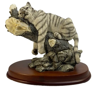 Vintage White Bengal Tiger On Tree Branch Figurine Wood Base Large Cat Cub 6.5in - Picture 1 of 19