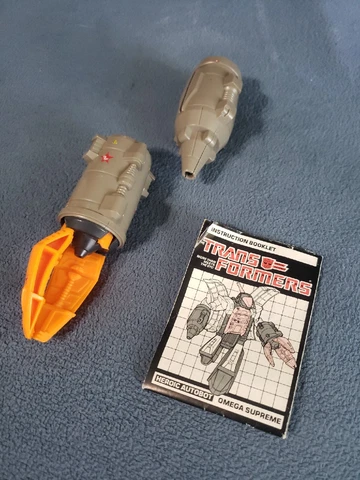 Ultra Rare G1 Transformer Omega Supreme 1985 Intruction Booklet And Arms **SEE** Cover