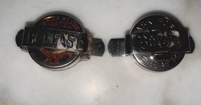 Lote de tapas de botellas de metal resellables de agua de soda Burgie Beer & Belfast de colección  Foto 1 de 4