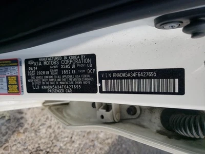 2015 KIA RIO Washer Reservoir 1.60L OEM Used Rear Wiper 97000 Miles - Image 1 of 4