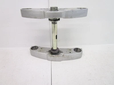 02 Victory Deluxe Touring V92 TC Cruiser Upper Lower Trees 1820926 2002-2006 - Image 1 of 4