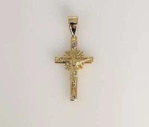 Mini Delicada Cruz Jesús Crucifijo Colgante Chapado en Oro Cruz Crucifijo Dije - Imagen 1 de 2