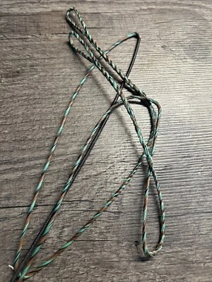 Samick Sage Bow String 14st Camo B55 Dacron - Image 1 of 4