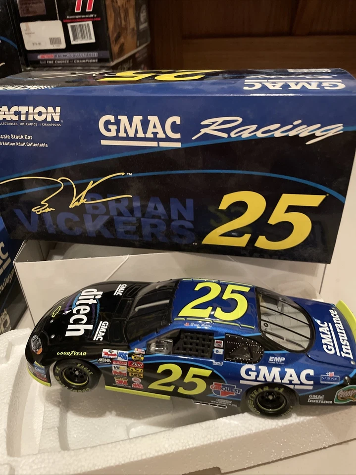 NASCAR DIECAST 1 24 # 25 2004 Brian Vickers Gmac Foto 1 de 4