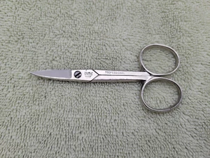 Vintage Griffon Nail Scissors  3 1/2" with Curved Blades " Professional Series" - Picture 1 of 7