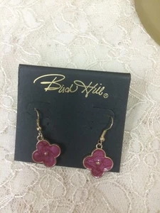Pendientes Birch Hill Tono Oro con Diseño Floral Rosa NUEVO - Imagen 1 de 3