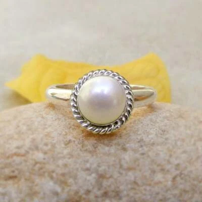 Valentine's Day Mother Of Pearl Gemstone 925 Sterling Silver Ring All Size - Image 1 of 4