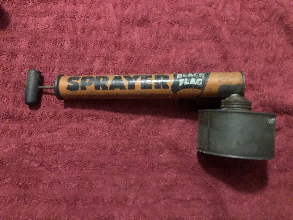 Pulverizador de insetos vintage Black Flag bomba manual. - Imagem 1 de 1