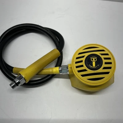 US Divers Conshelf 21 Octopus With Hose.  Tested - Image 1 of 4